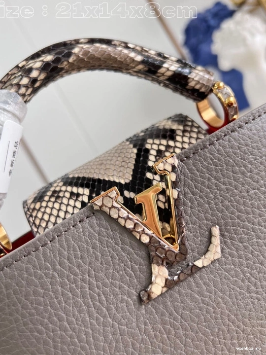 WIS LOUIS CAPUCINES MINI-21*14*8CM VUITTON 0726